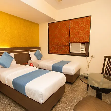 Oyo 8850 J K Regency-2
